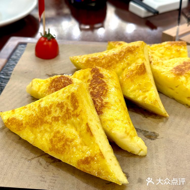 几百人一起吃个早饭！｜菜品出品和服务都算很稳定！