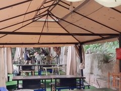 -玫瑰庄园·自助烧烤·烤全羊·团建拓展(龙泉山店)