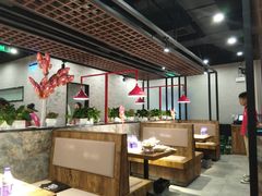 大堂-叶派龙虾•招牌香辣蟹·海鲜(中海国际店)