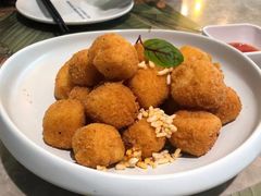 -大树餐厅(红旗街万达店)