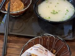 -万红路羊汤烧饼店(将台路店)