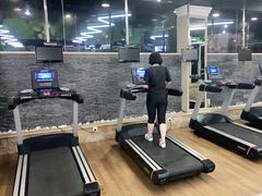 -贝菲特游泳健身(徐泾店)