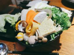 -呷哺呷哺(万达新世界店)