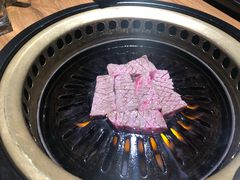 -炼火烤肉店