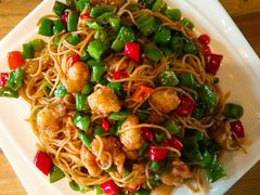 双椒鸡脆骨捞面-東舍食唐精品陕菜馆