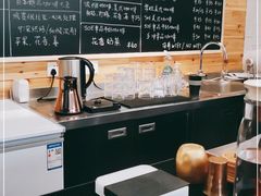 -Be Lived Cafe比例咖啡(摩天轮店)