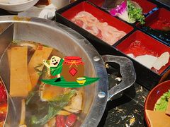 -憨孃孃·重庆老火锅(红山黑金店)