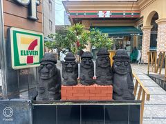 -宝健路步行街(Pedestrian Shopping Street)