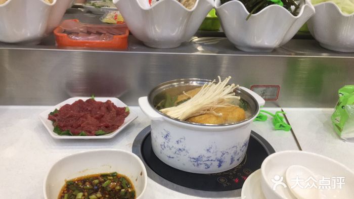 川锅汇旋转小火锅图片