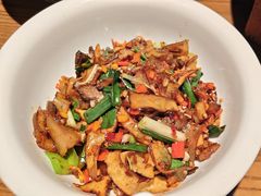 -老湘村·湖南土菜(天河维多利店)