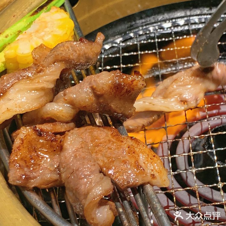上海探店🌸吃下一艘船牛肉的人气日式烤肉🔥