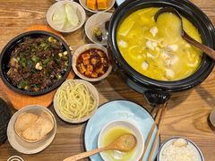 -九锅一堂酸菜鱼(新南凯德直营店)