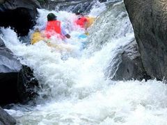 -安吉龙王山峡谷漂流