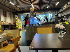 -ommo cafe(半岛城邦店)