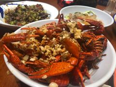 -琥珀老六龙虾(四里河店)