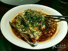 -一叶一世界•素食餐厅(环球中心店)