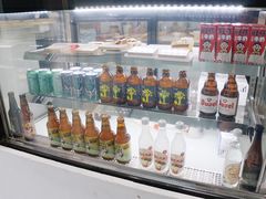 零售区-留白咖啡(人民巷八号大院店)