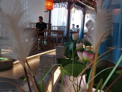 -荷塘秋月·本帮江浙菜(国权路店)