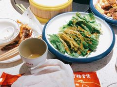 -三人行骨头王火锅(长寿店)