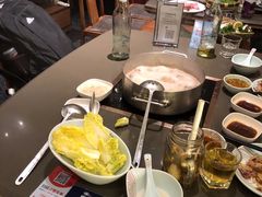 -捞王锅物料理(上海世茂广场店)