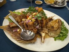 -月满港海鲜酒家