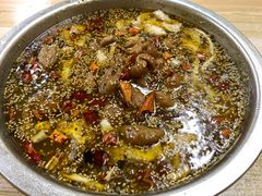 酸菜鱼-黑皮酸菜鱼(绣花巷店)