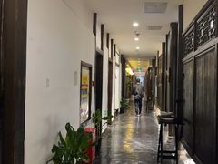 -鸭王烤鸭店(三里河店)