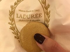 咖啡马卡龙-Pierre Marcolini(德基广场店)