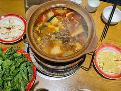 -郭婆婆疯子鸡·土货江湖菜馆