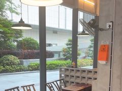 -方铲铲·成都板凳面(滨江银泰店)