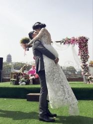 点击看大图 -觅白婚纱礼服馆