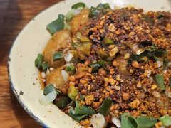 -拈签一笑黄牛肉辣卤串串