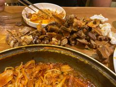 -喇喇排骨火锅·传统韩式脊骨汤(望京西园总店)