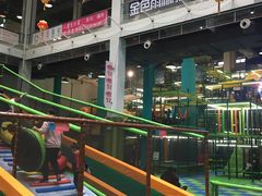 -蒙特利亲子乐园