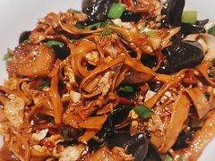 -湘阁里辣(南岭购物广场店)