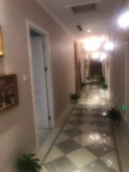 -蕾蕾美颜美容美体