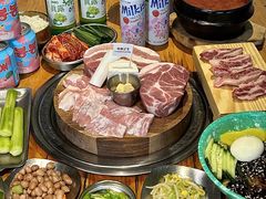 -唯成•韩国炭火烤肉 유성고기