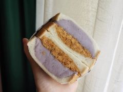 芋泥肉松三明治-沁屋面包店(人民东路店)