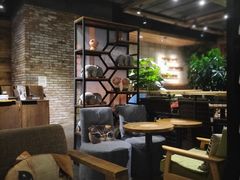 -雨舍咖啡(汉神购物广场咖啡街区店)