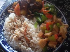 -蜗牛小馆醉乡民谣云南菜(惠新西里店)