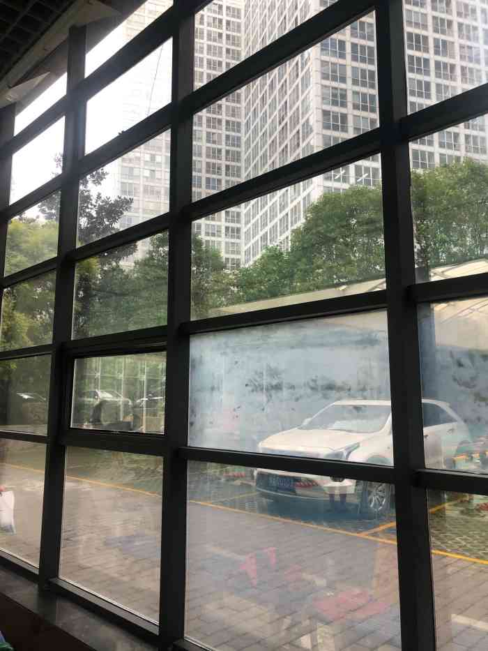 泳往直前游泳馆(旺座现代城店)-"周六晚上到的,第二次来啦～ 环境:周.