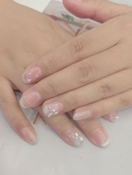 -七彩虹美甲美睫 半永久