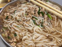 -正宗杨记普洱酸醋米线(总店)