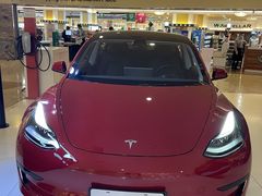 -TESLA 特斯拉(北京颐堤港体验店)