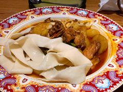 沙湾大盘鸡-塔哈尔·新疆盛宴(城西银泰店)