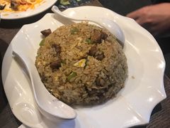 -喝丢一只鞋辣炒海鲜小烧烤(三八广场店)