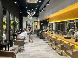 -菲·木田moontin造型salon