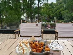 -J Create城市露营咖啡·简餐·宠物(上海动物园店)