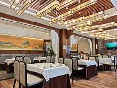-湘阅•威海海鲜•湖南味道(华宝店)
