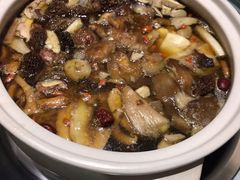 松茸菌-名善山珍·野生菌汤锅(文殊院店)